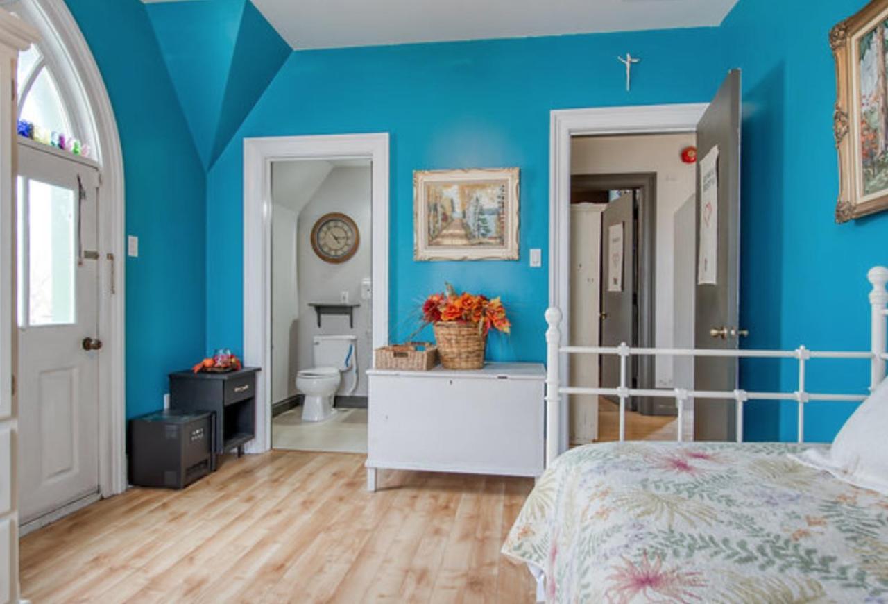 Bed & Breakfast Bristows *